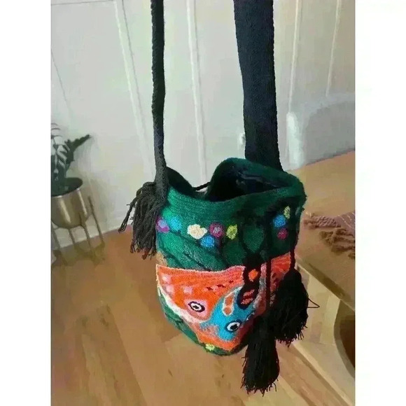 Handmade Needle Punch Drawstring Bucket Bag - Picture 10 of 10